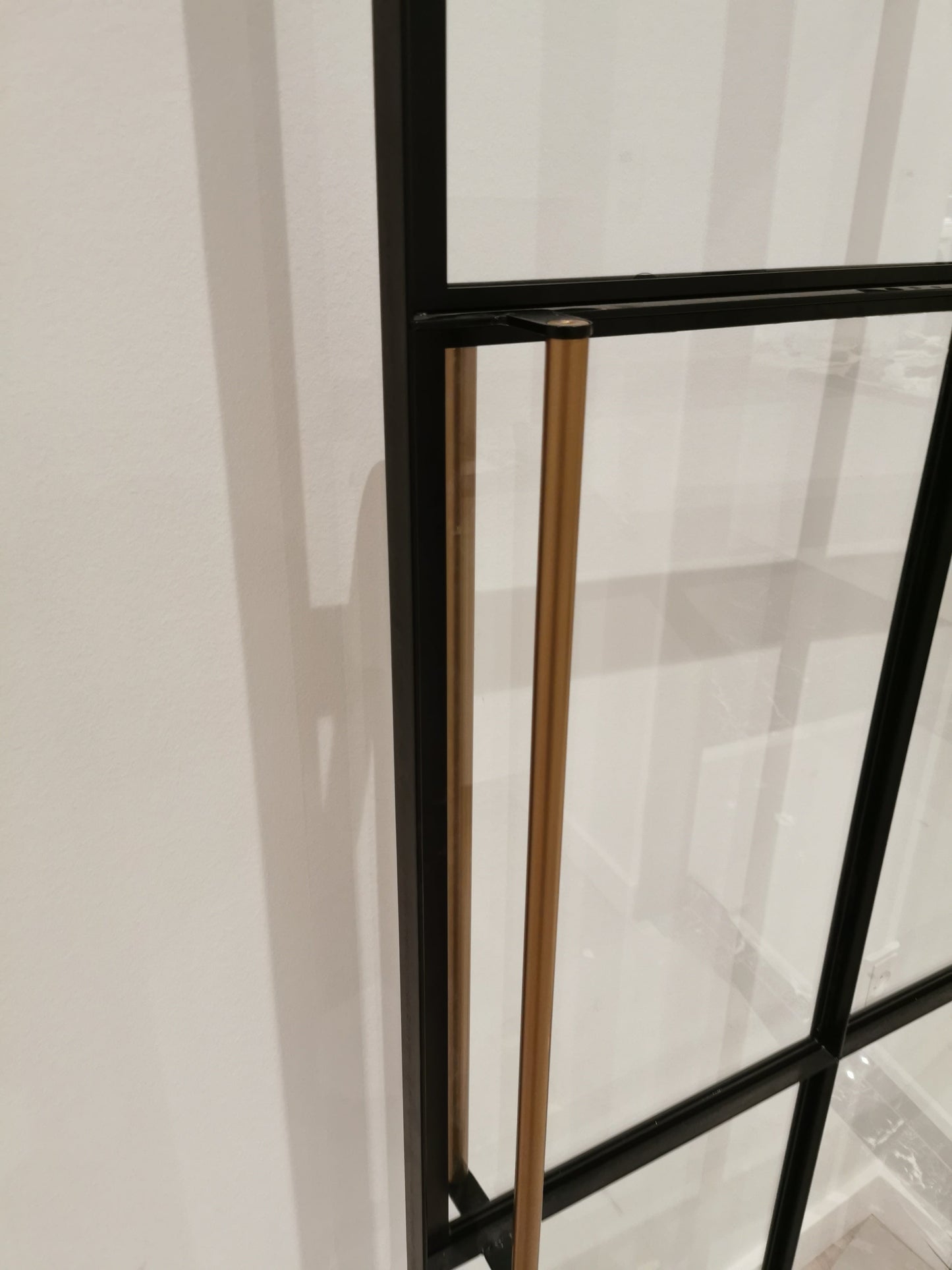 Newyorker dør efter ønskede mål. Bredde: 80-100, Højde: 190-220 i stål - 6,38 mm sikkerhedsglas og glaslister.