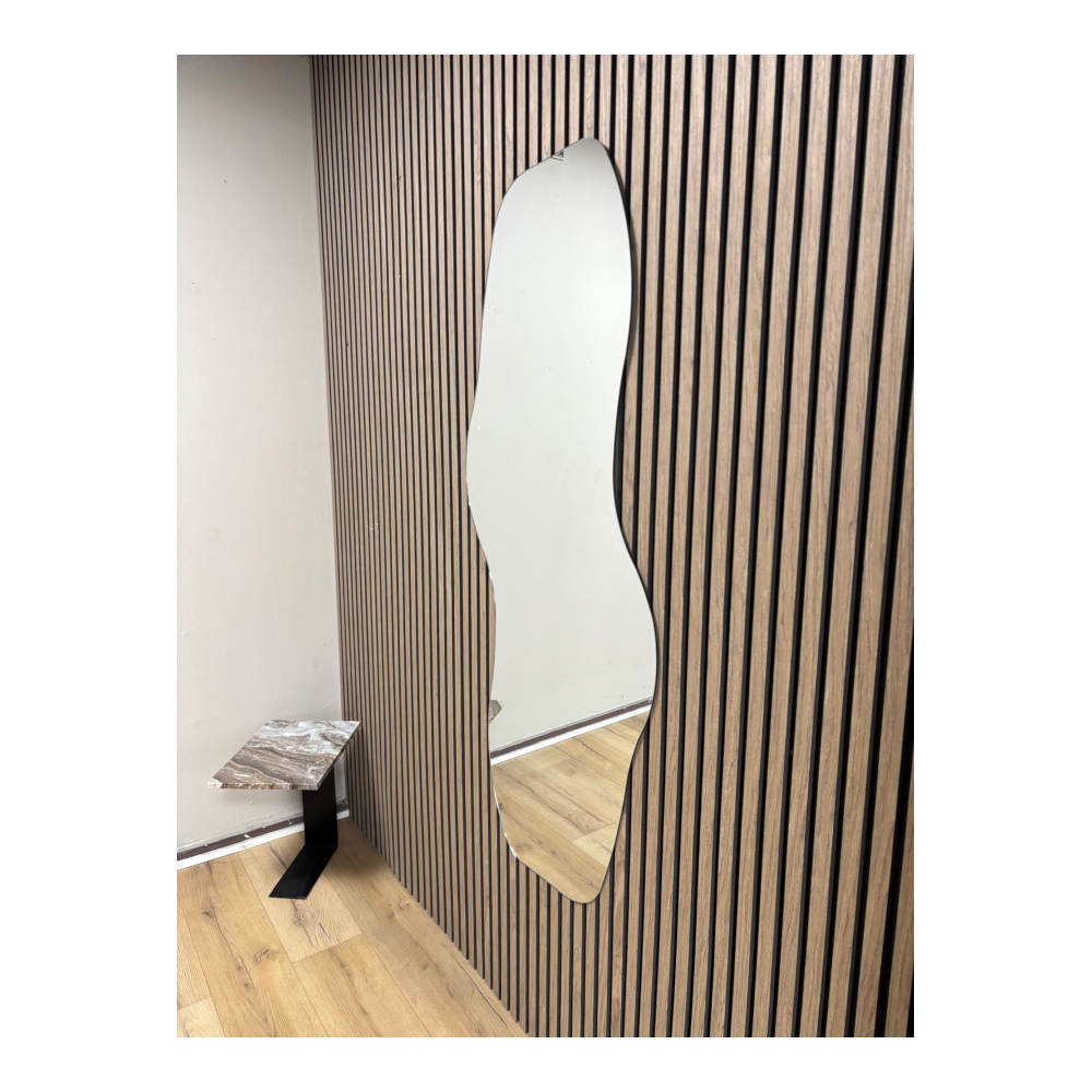 Sensa - Asymmetrisk Vægspejl 140x60cm