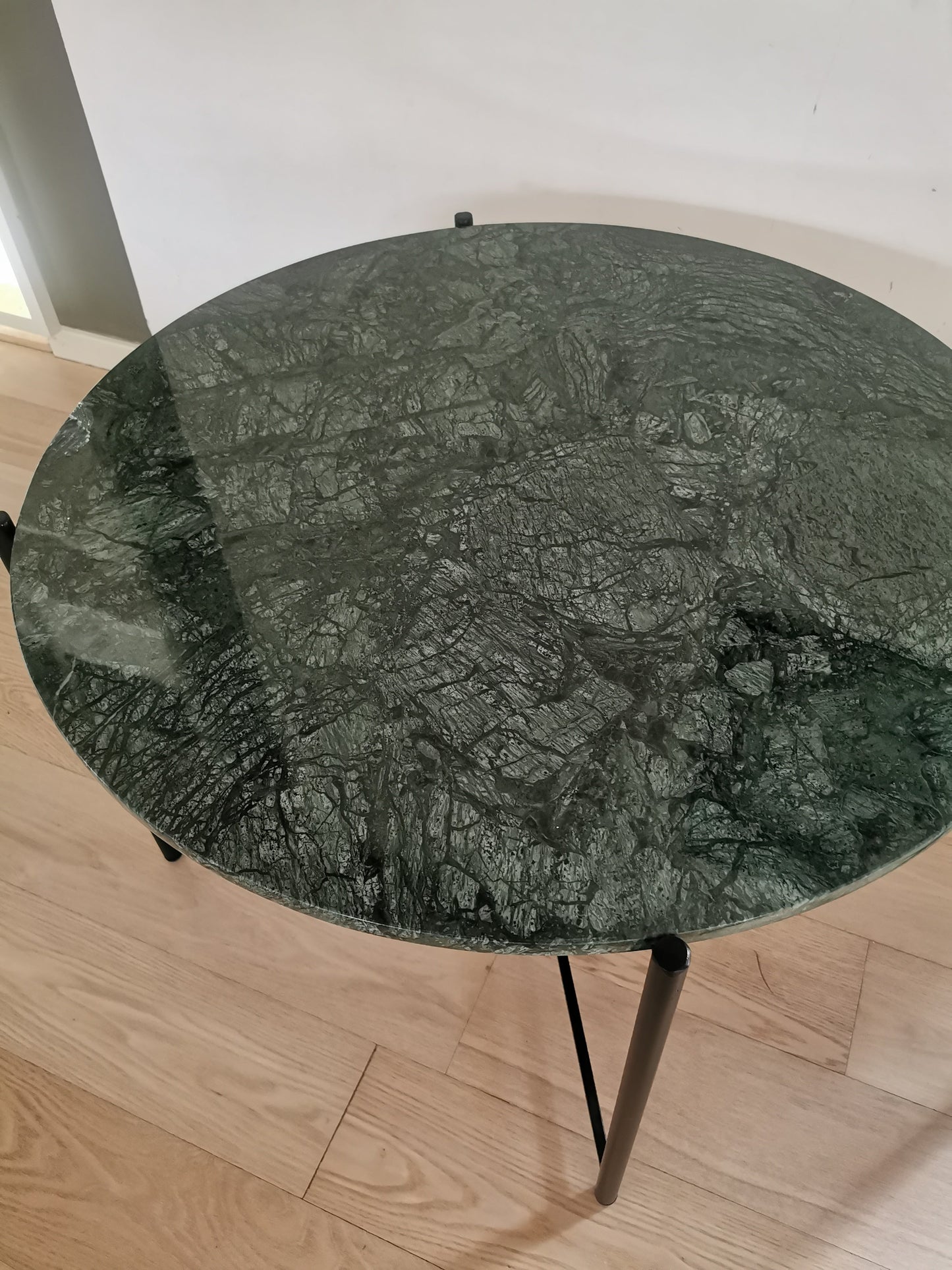 Green forest marmor sofabord krydsben 80-90 cm