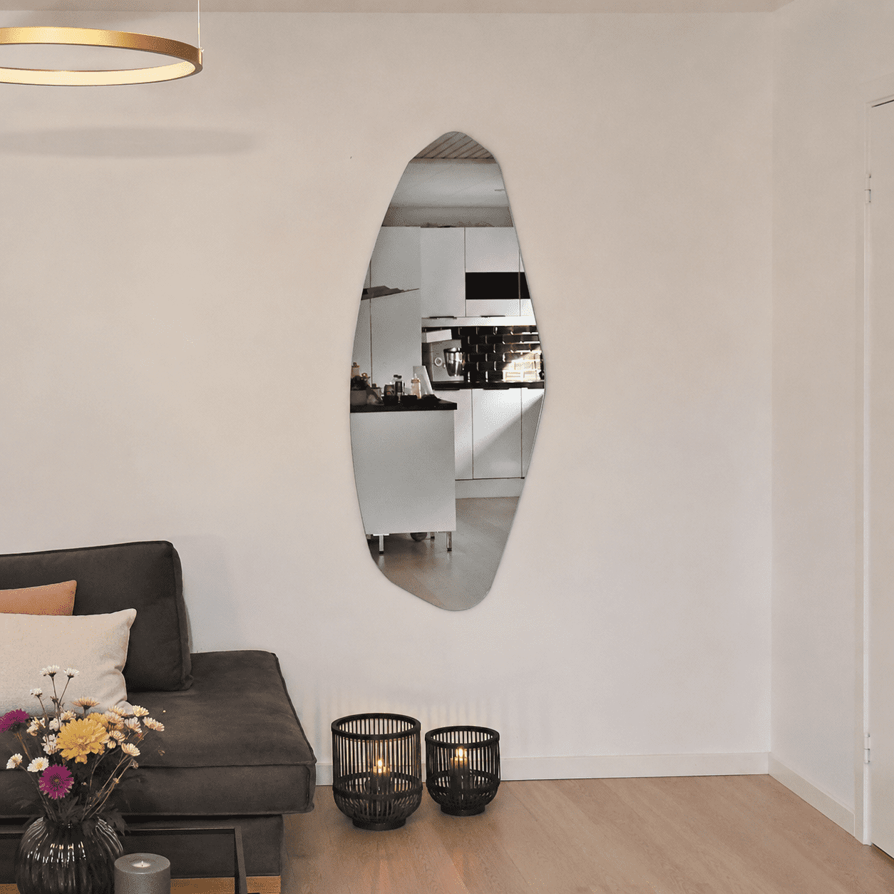 Nisa - Asymmetrisk Vægspejl 140x60cm