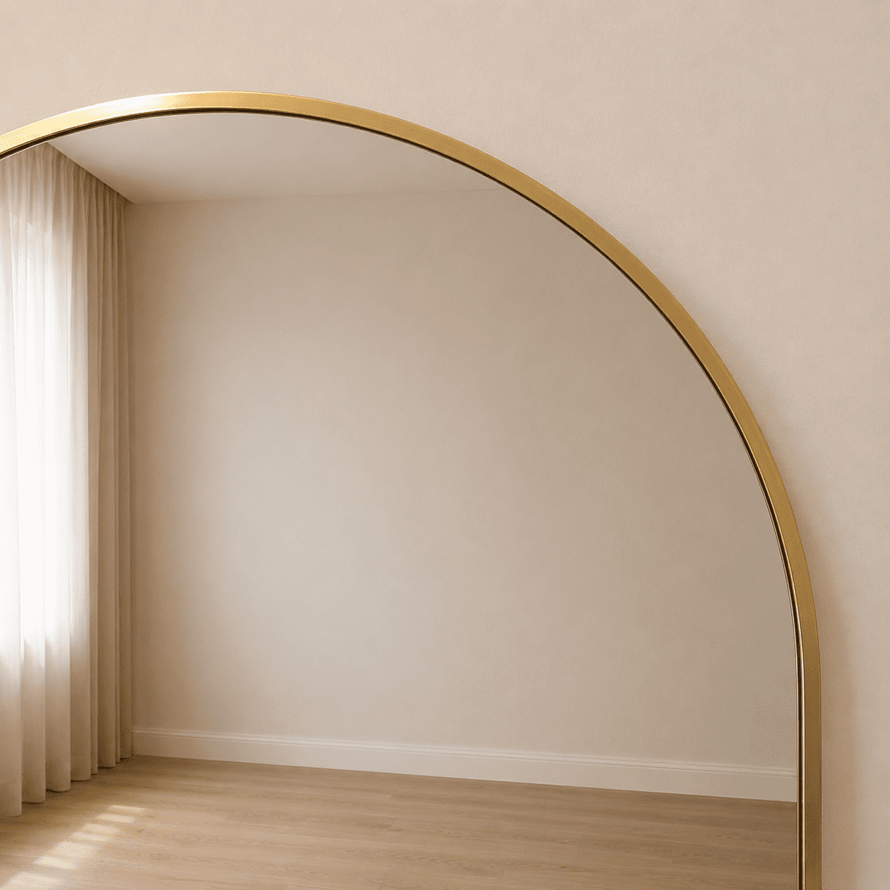 Milo - Væg-/gulv Spejl 155x55cm Guld