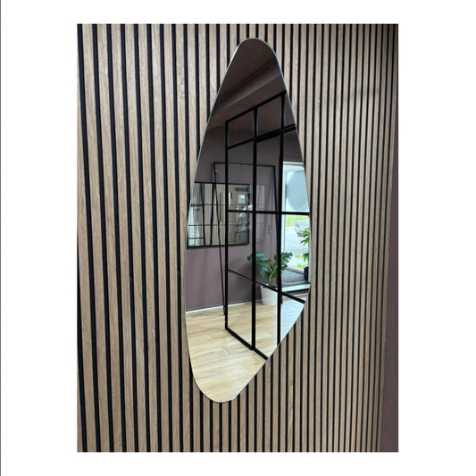 Emil - Asymmetrisk Vægspejl 140x60cm